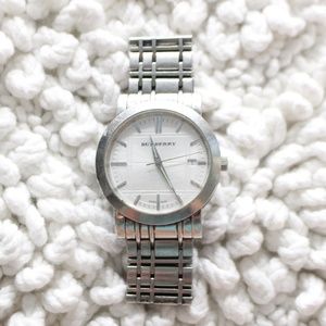 Women's Burberry heritage watch
